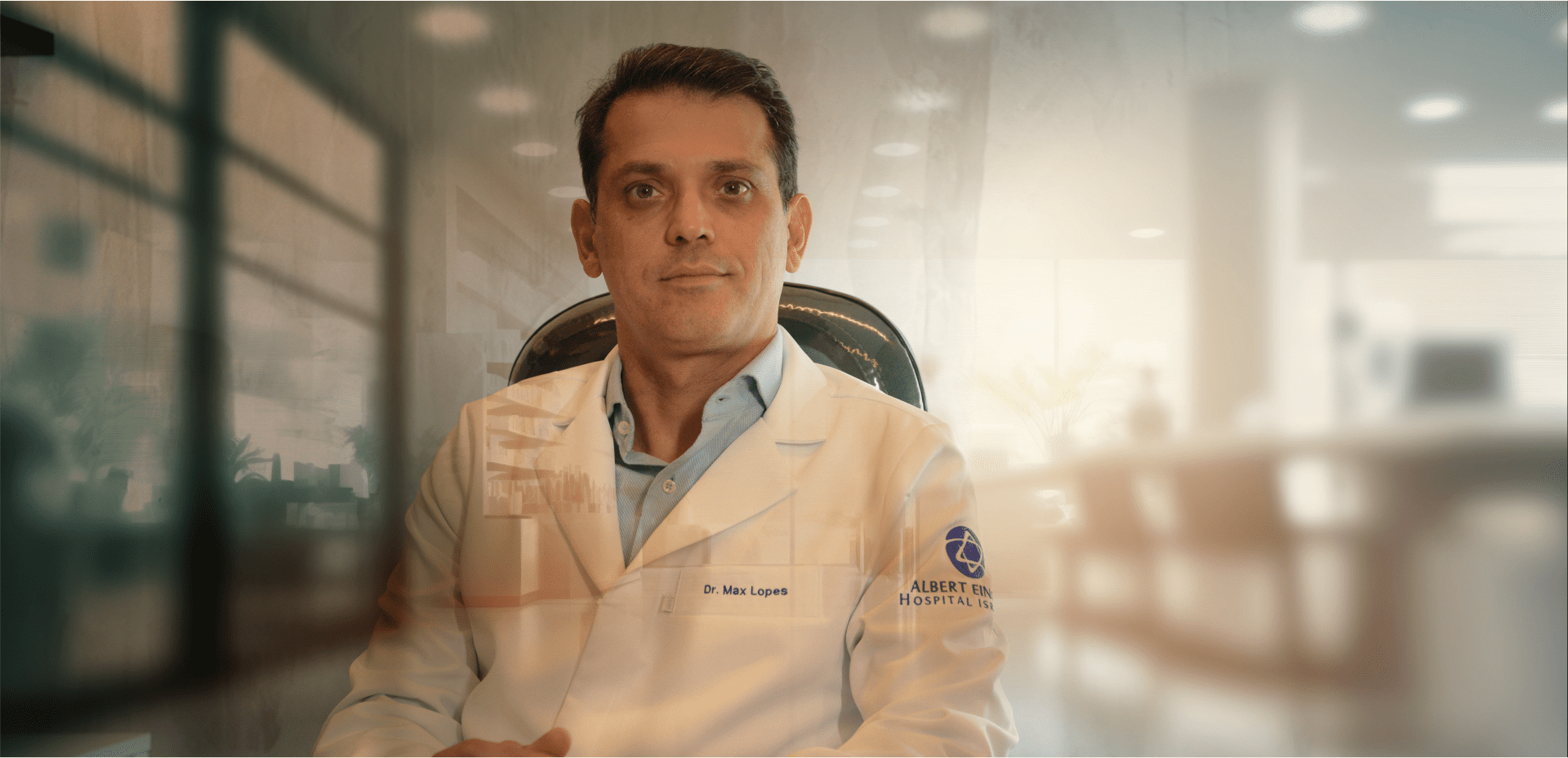 Cirurgião da Mão em Goiânia: Recuperando a Saúde das Suas Mãos. Dr. Max Lopes Júnior, especialista em lesões e traumas. Agende sua consulta!